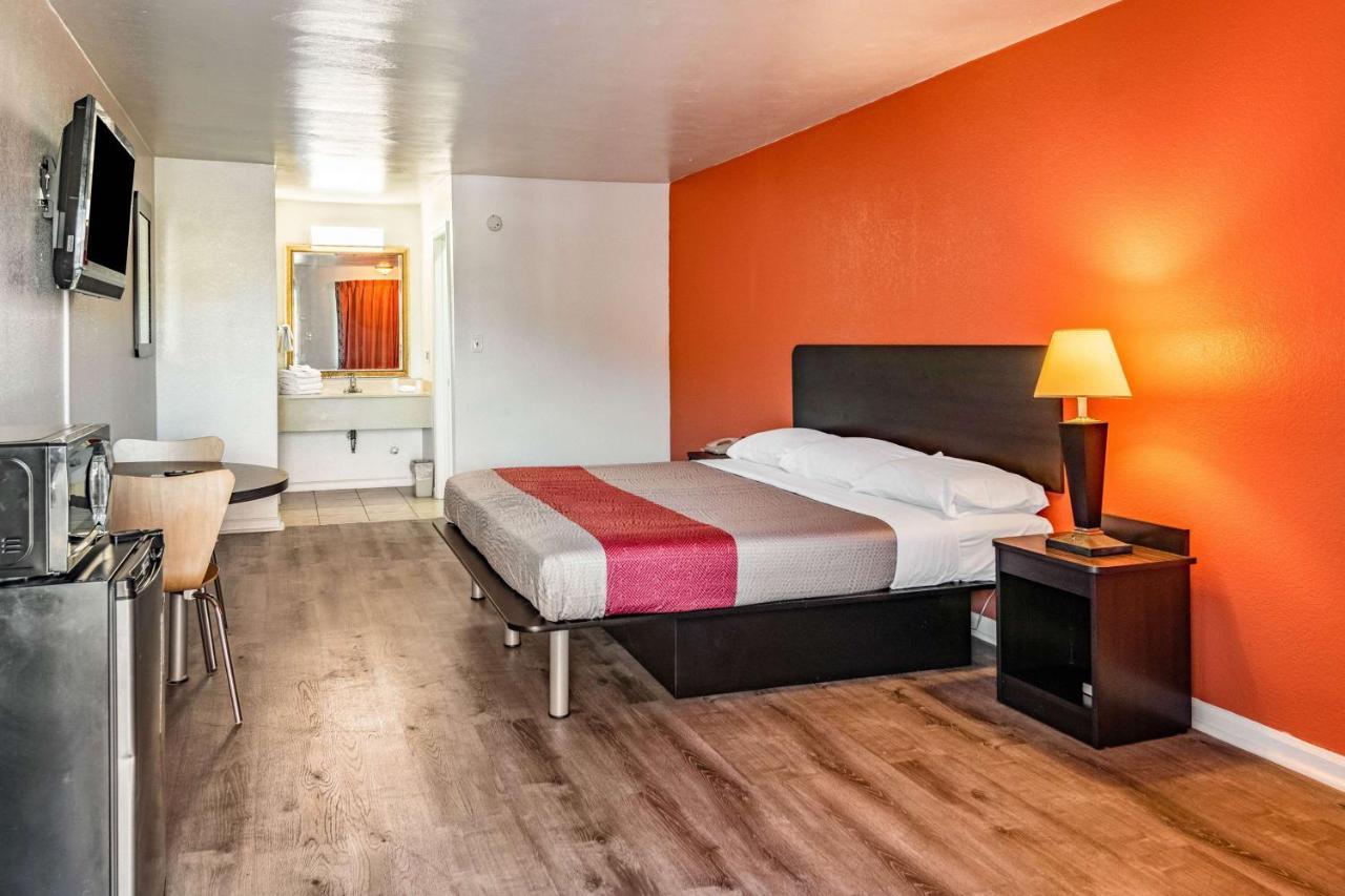 Motel 6-Portsmouth, Va Экстерьер фото