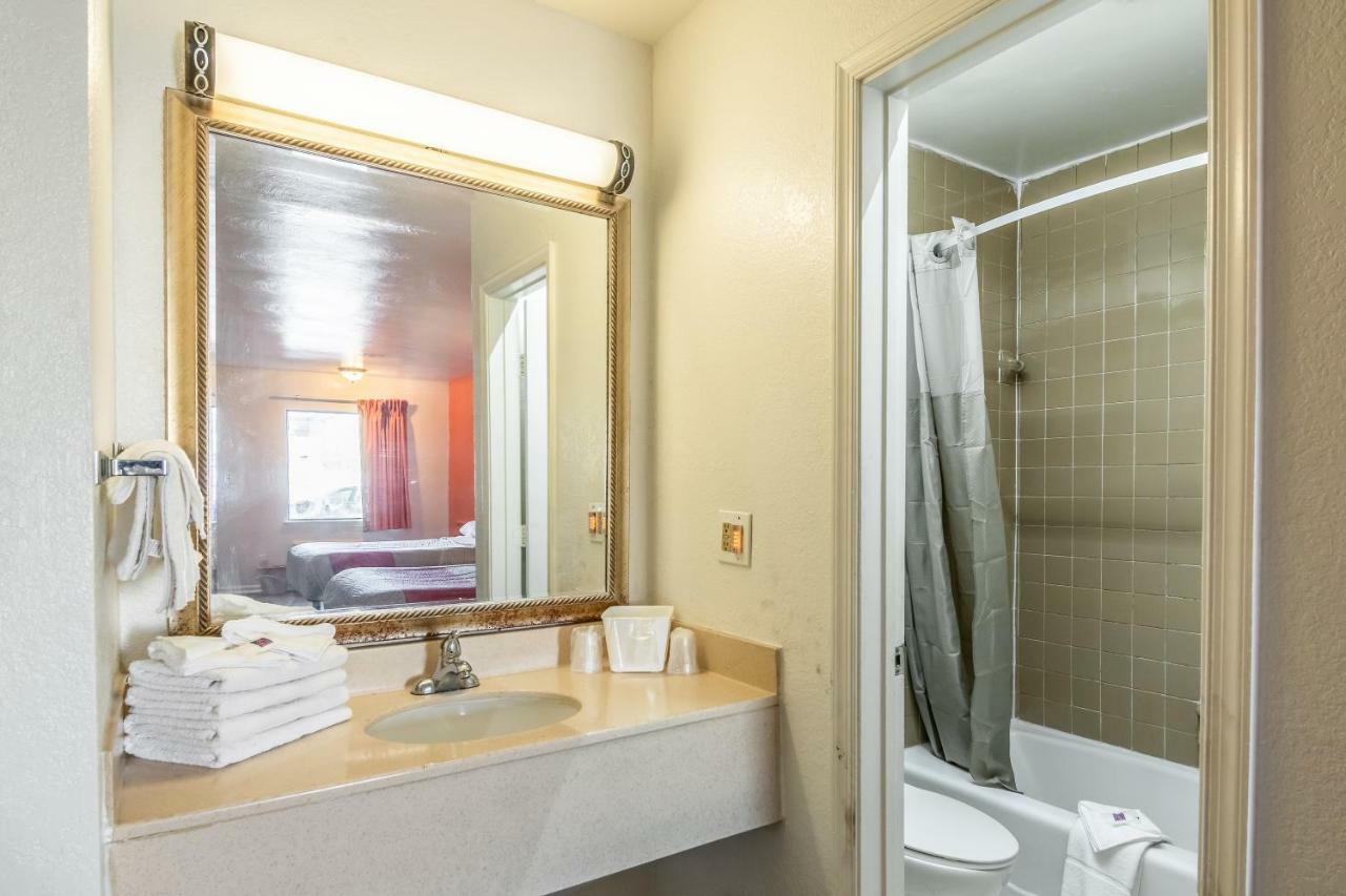 Motel 6-Portsmouth, Va Экстерьер фото